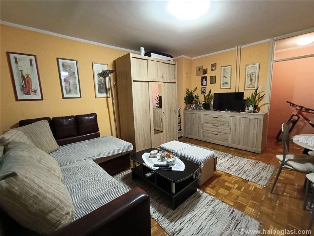 Dvosoban stan na Novom naselju